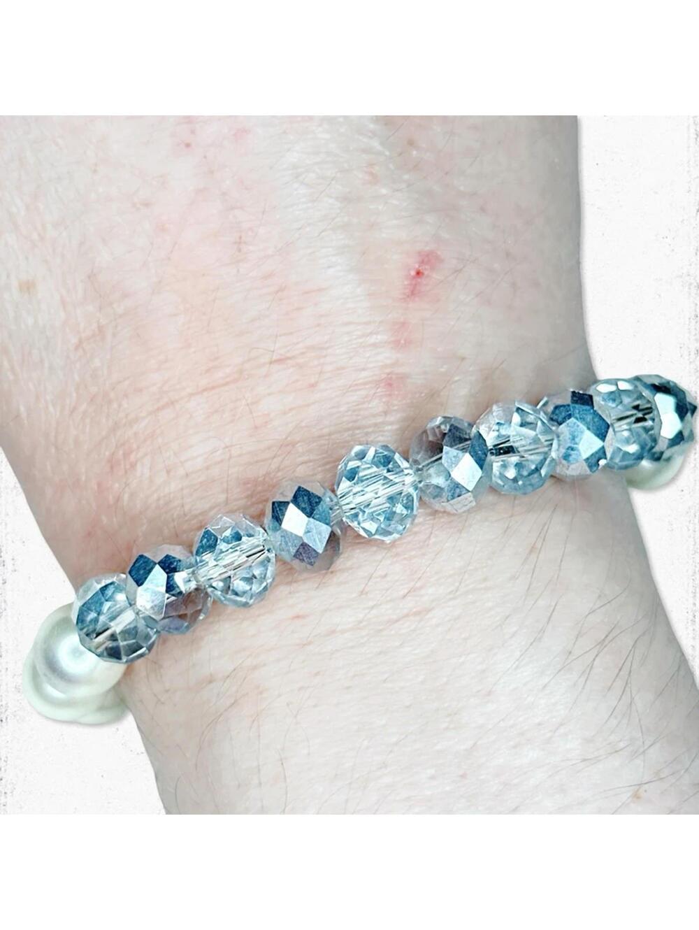 5981gc. Plastic Faux Pearl Stretch Bracelet
